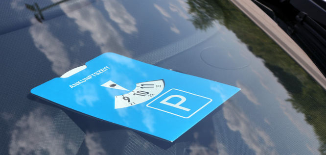 De parkeerschijf als relatiegeschenk: klein product, groot bereik